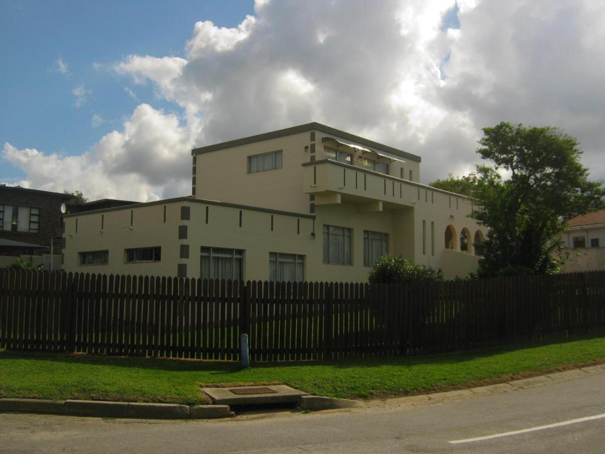 Kasteel B&B Plettenberg Bay Extérieur photo
